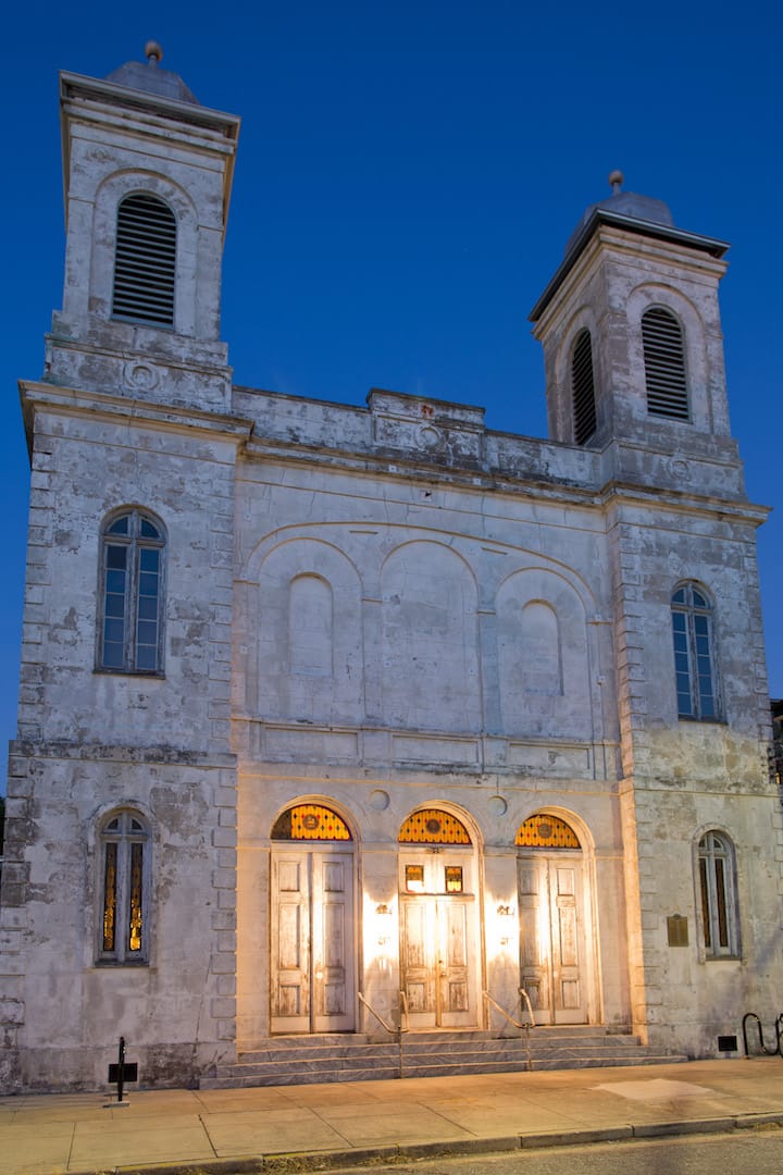 marigny-opera-house-exterior-photo-pompo-bresciani-1.jpeg